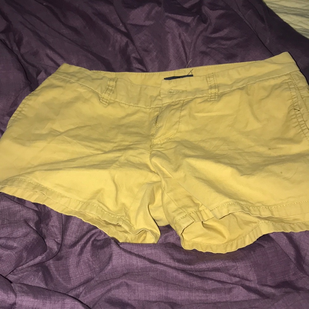 Gap shorts